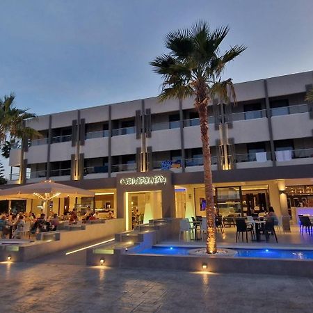 Cosmopolitan Hotel Bagian luar foto