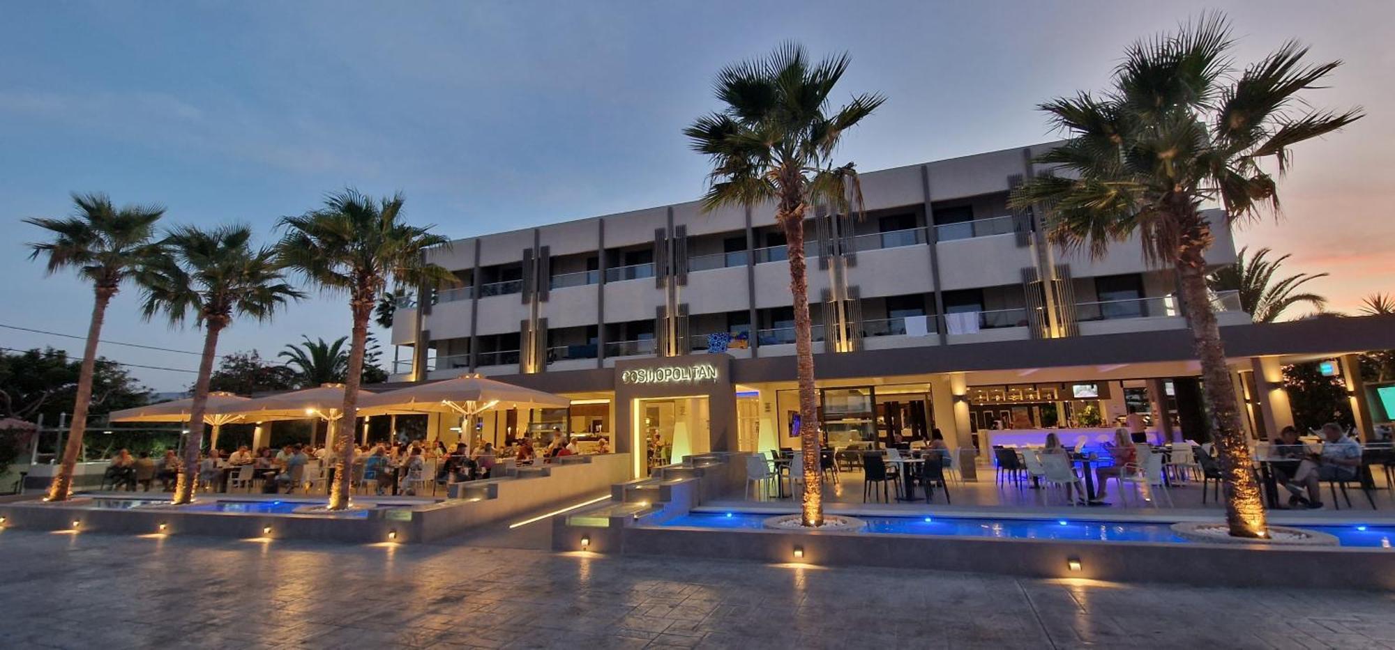 Cosmopolitan Hotel Bagian luar foto
